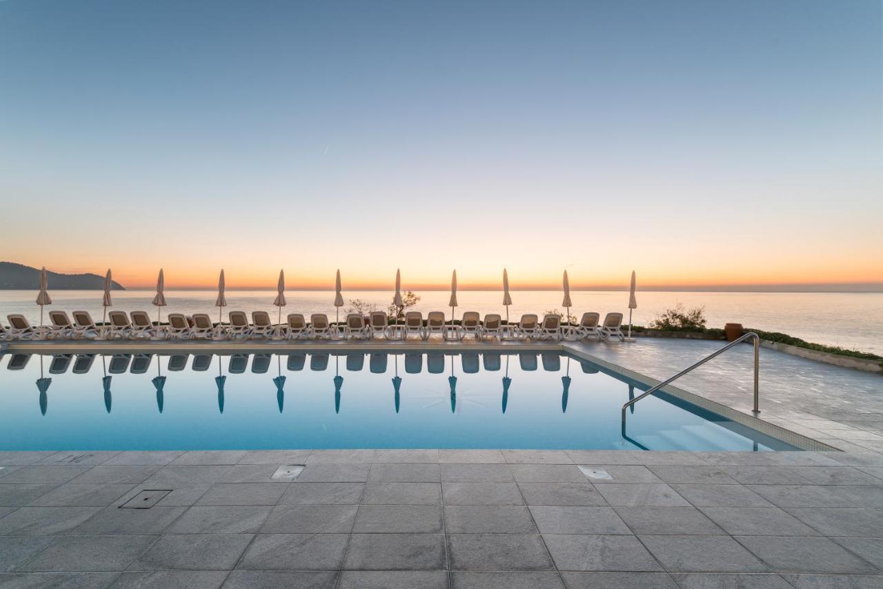 Hotel Atolon & Kaafu Beach Club Cala Bona  Zewnętrze zdjęcie